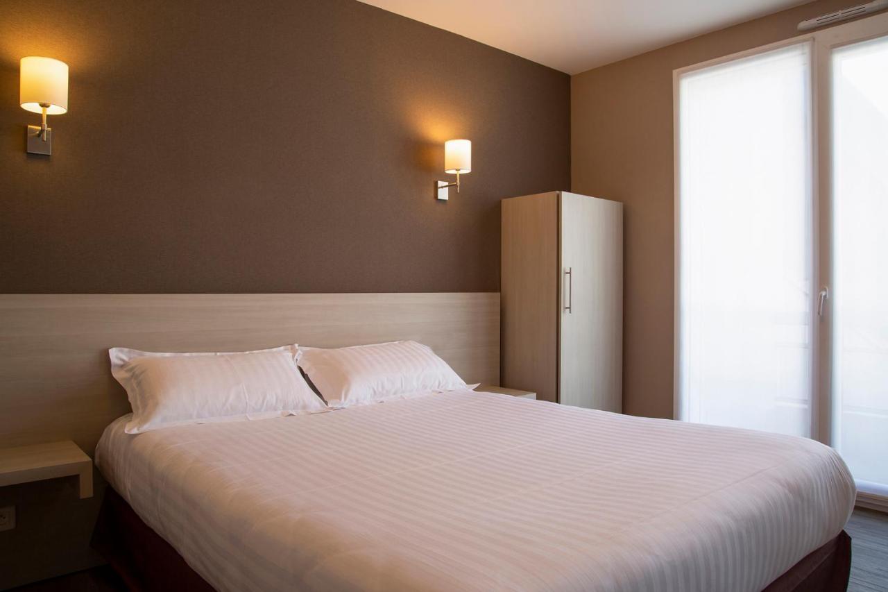 Park Hotel & Appartements Cholet Eksteriør bilde