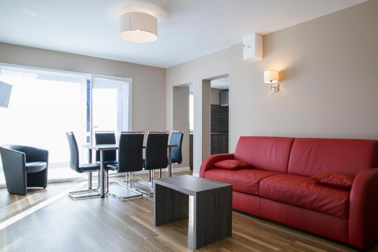 Park Hotel & Appartements Cholet Eksteriør bilde